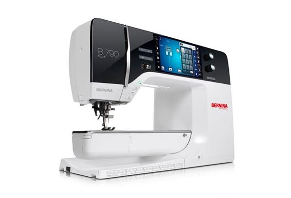 BERNINA 790 E PLUS MED BRODERIMODUL, BSR  - DEMO 